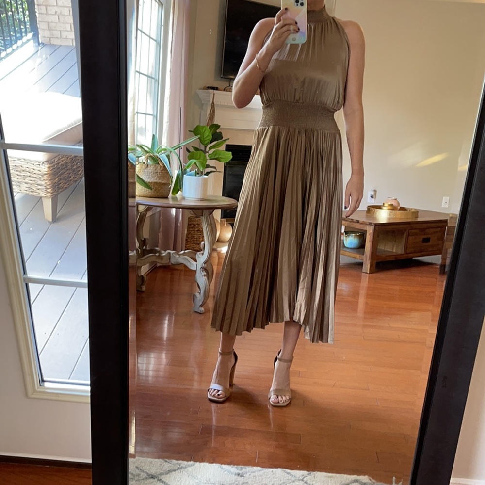Do and be gold pleated dress